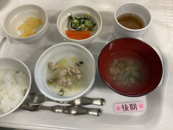 鶏団子と白菜煮です《後期》