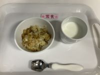 さつま芋とひき肉の混ぜご飯